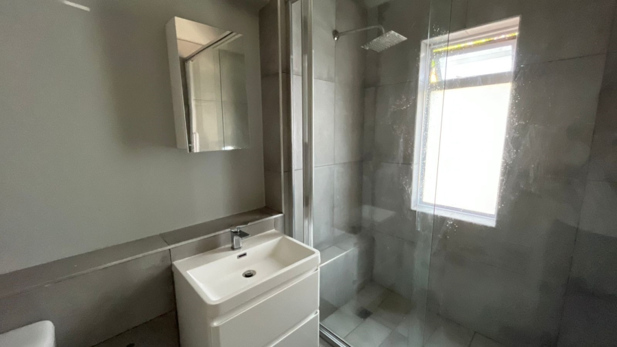 1 Bedroom Property for Sale in Rondebosch Western Cape